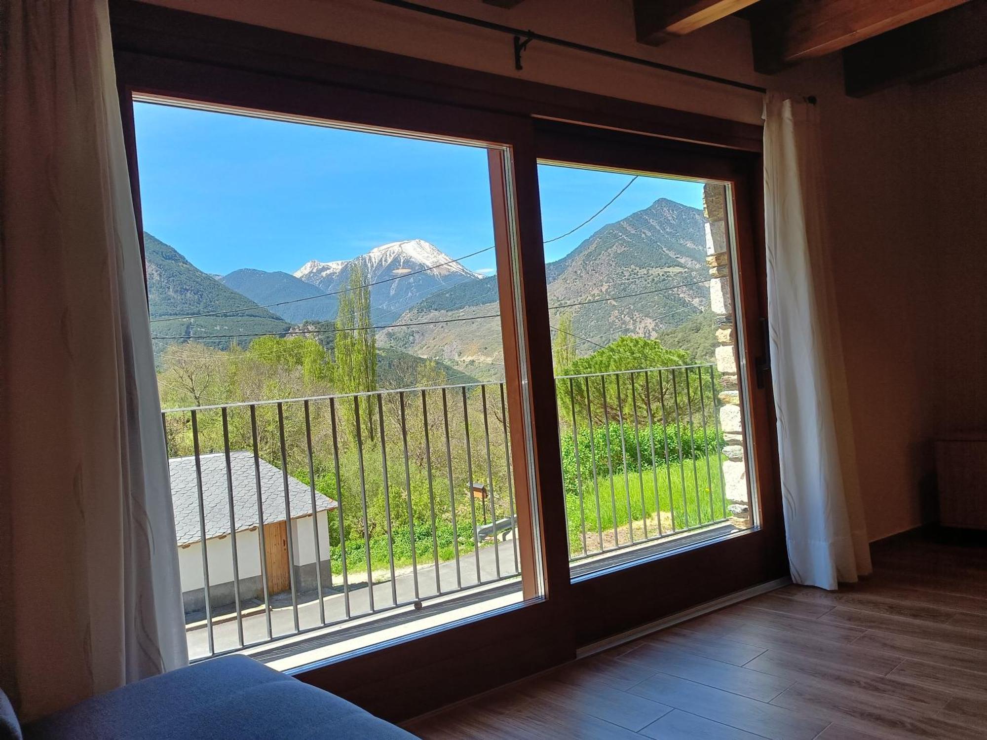Appartement Rural Berros à La Guingueta D'Aneu Extérieur photo